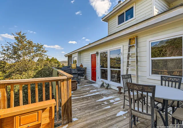 2nd image of 242 Scenic Smt, Lakehills, TX 78063 | MLS# 1836527