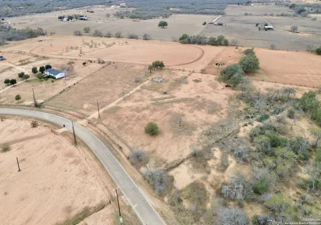 4th image of 120 S Ridge Dr, Lytle, TX 78052 | MLS# 1836599