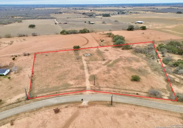 8th image of 120 S Ridge Dr, Lytle, TX 78052 | MLS# 1836599