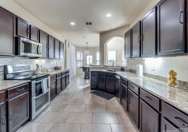 5th image of 9006 Phoenix Park, Converse, TX 78109 | MLS# 1836734