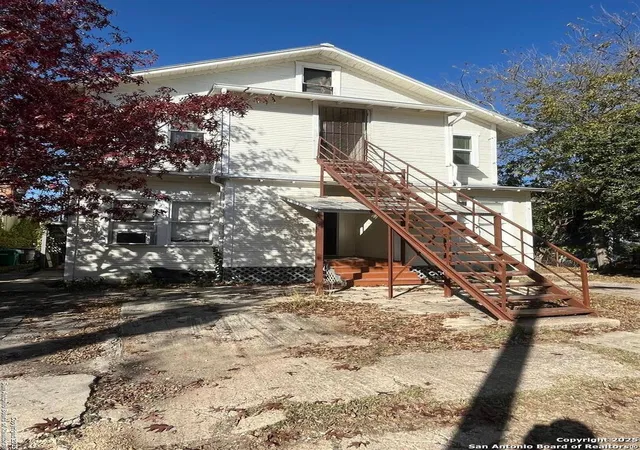 Photo 3 of House for sale at 310 Roosevelt Ave, San Antonio, TX 78210 | MLS# 1836735 | Listing updated on 2026-04-12