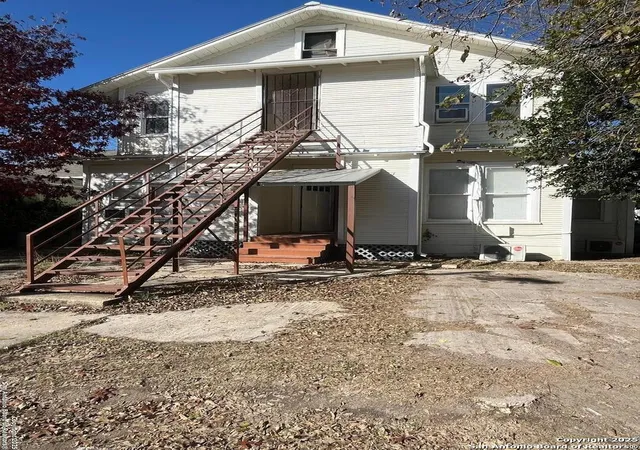 Photo 4 of House for sale at 310 Roosevelt Ave, San Antonio, TX 78210 | MLS# 1836735 | Listing updated on 2026-04-12