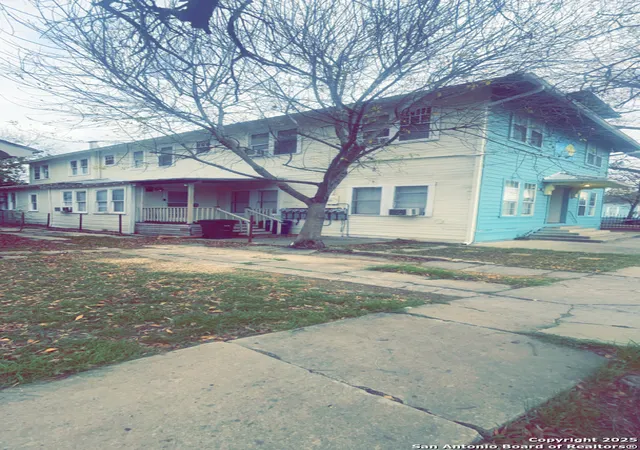 Photo 3 of Multi family home for sale at 310 Roosevelt Ave, San Antonio, TX 78210 | MLS# 1836735 | Listing updated on 2026-04-12