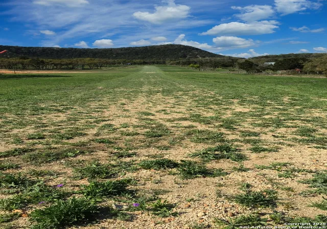 5th image of 180 Hondo Spur, Tarpley, TX 78883 | MLS# 1836914