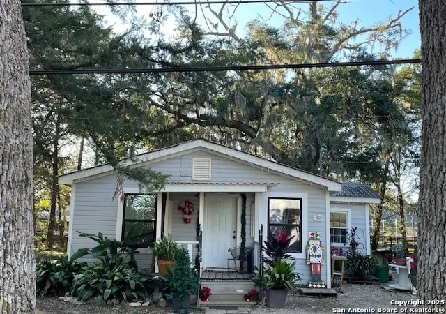 Photo 3 of Single family home for sale at 15 Cypress, Richwood, TX 77531 | MLS# 1837162 | Listing updated on 2025-09-03