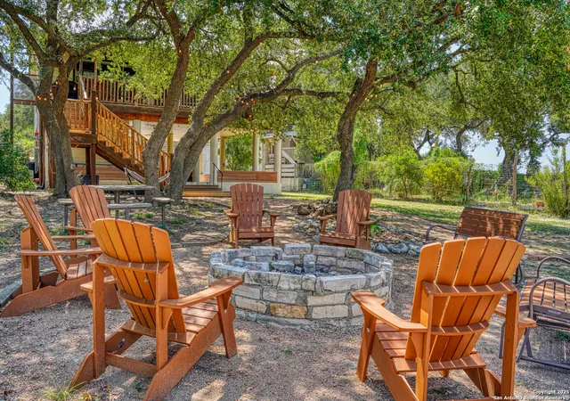 1st image of 914 Pebble Beach Dr, Lakehills, TX 78063 | MLS# 1837227