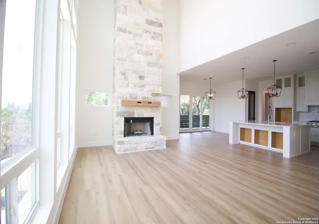 Photo 4 of Single family home for sale at 1255 Canyon Lake, Canyon Lake, TX 78133 | MLS# 1837275 | Listing updated on 2026-07-31