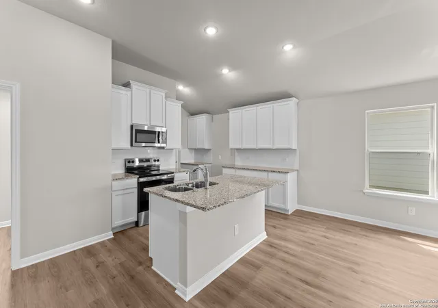 3rd image of 1684 Quiet Teal, New Braunfels, TX 78130 | MLS# 1837950
