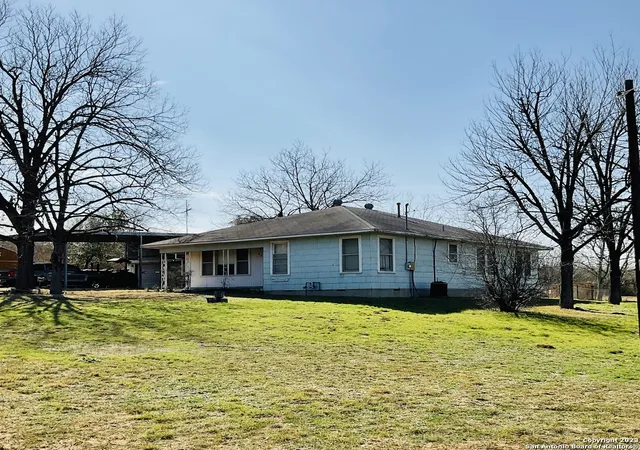 Photo 2 of Sale Pending at 1901 3rd Street, Floresville, TX 78114 | MLS# 1838084 | Listing updated on 2025-11-07