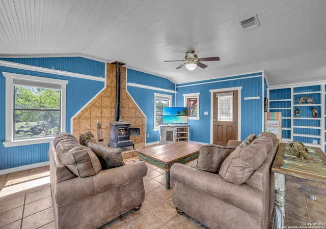 2nd image of 117 Ancient Coast Rd, Fredericksburg, TX 78624 | MLS# 1838198