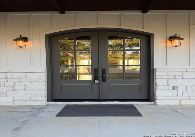 Photo 4 of Sale Pending at 312 Cielo Springs, Blanco, TX 78606 | MLS# 1838283 | Listing updated on 2025-12-20