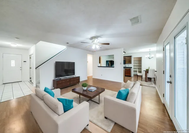 Photo 1 of Sale Pending at 7910 Dawntree Pl, San Antonio, TX 78251 | MLS# 1838410 | Listing updated on 2025-11-18