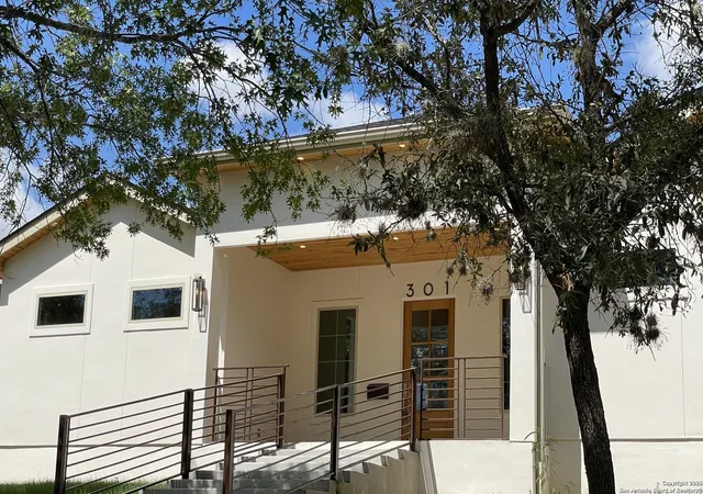 Photo 3 of Single family home for sale at 301 Tuttle Rd, San Antonio, TX 78209 | MLS# 1838486 | Listing updated on 2026-01-31