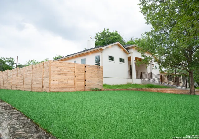 Photo 4 of Single family home for sale at 301 Tuttle Rd, San Antonio, TX 78209 | MLS# 1838486 | Listing updated on 2026-01-31
