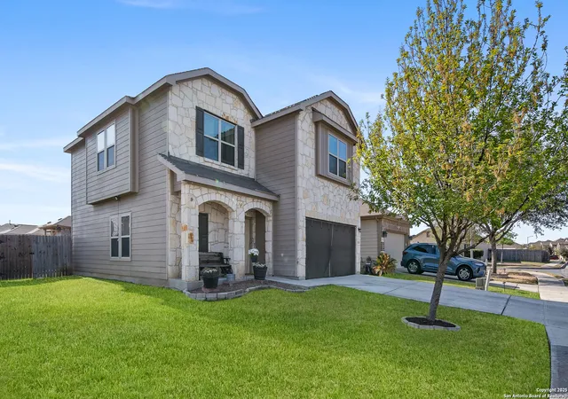 Photo 2 of Single family home for sale at 11614 Pelican Pass, San Antonio, TX 78221 | MLS# 1838509 | Listing updated on 2025-12-05