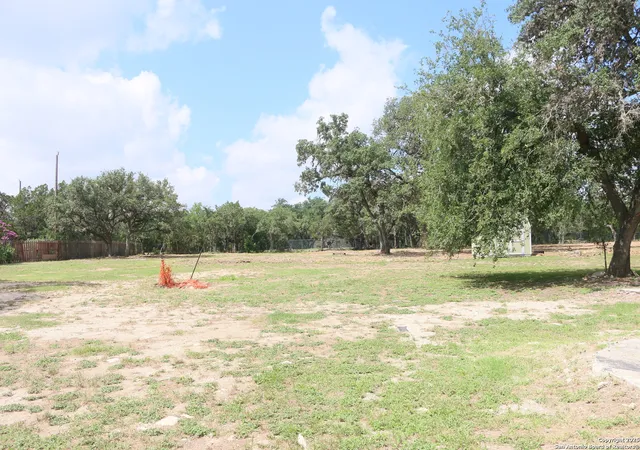 2nd image of 10742 Wynstone Pl, Helotes, TX 78023 | MLS# 1838803