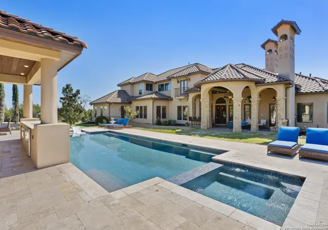 Photo 1 of Mansion for sale at 104 Falcon Crest, Boerne, TX 78006 | MLS# 1838859 | Listing updated on 2026-02-18
