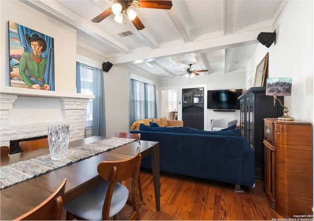 Photo 4 of Single family home for sale at 126 Loretta Pl, San Antonio, TX 78210 | MLS# 1838878 | Listing updated on 2025-07-07