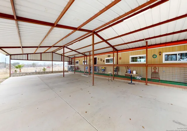 2nd image of 997 County Road 6723, Natalia, TX 78059 | MLS# 1839083