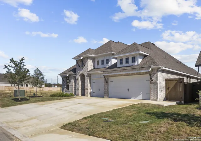 Photo 3 of Sale Pending at 12559 Silver Gate, San Antonio, TX 78254 | MLS# 1839122 | Listing updated on 2026-01-12