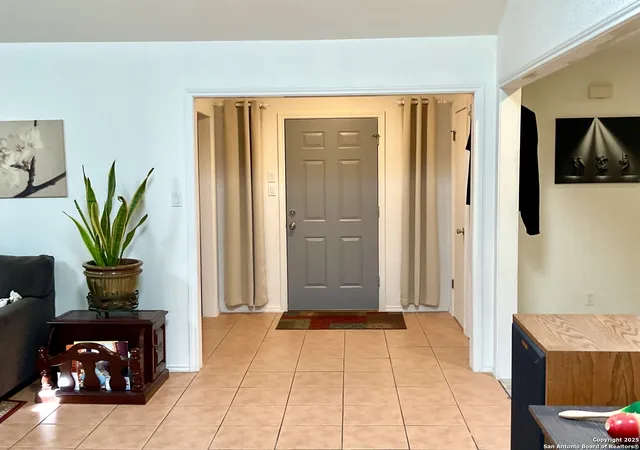 Photo 2 of Single family home for sale at 561 County Road 785, Natalia, TX 78059 | MLS# 1839150 | Listing updated on 2026-01-21