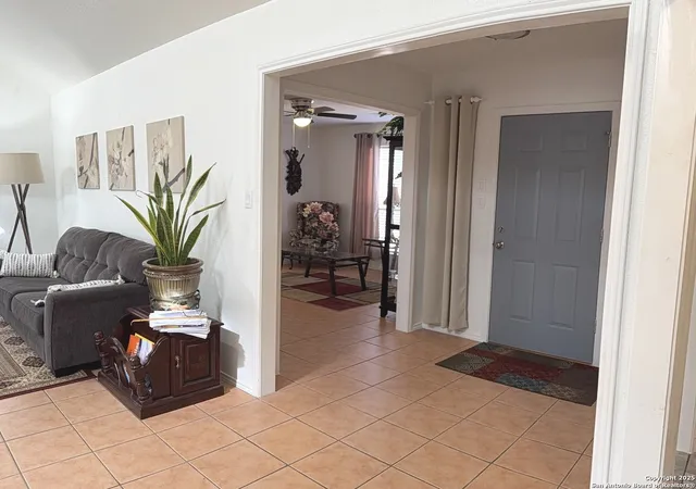 Photo 3 of Single family home for sale at 561 County Road 785, Natalia, TX 78059 | MLS# 1839150 | Listing updated on 2026-01-21