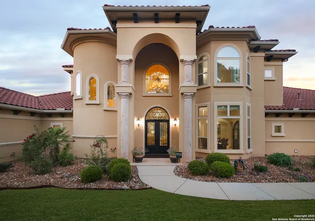 Photo 3 of Single family home for sale at 5303 Arroyo Luis Dr, Bulverde, TX 78163 | MLS# 1839198 | Listing updated on 2025-12-19