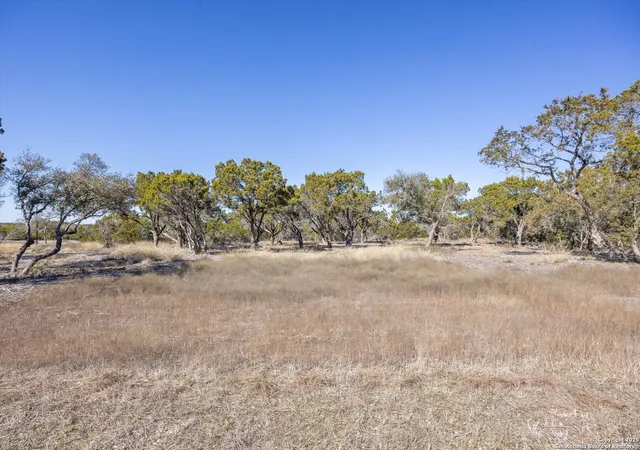 Photo 4 of Land for sale at Lot 36 Shin Oak Bend, Liberty Hill, TX 78642 | MLS# 1839369 | Listing updated on 2026-01-16