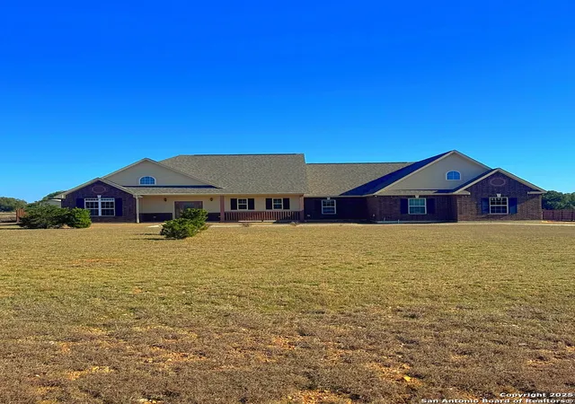 1st image of 469 Buckskin Trl, Bandera, TX 78003 | MLS# 1839531