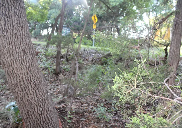 Photo 2 of Land for sale at 879 Deerwood Dr, Canyon Lake, TX 78133 | MLS# 1839607 | Listing updated on 2025-08-29