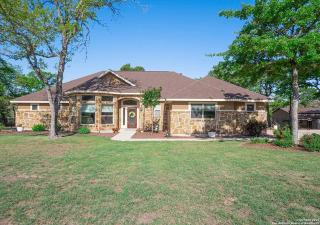 1st image of 352 Rose Meadow Dr, La Vernia, TX 78121 | MLS# 1839612