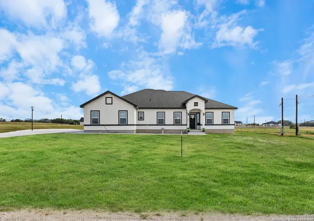 2nd image of 105 Hidden Cove, Floresville, TX 78114 | MLS# 1840136