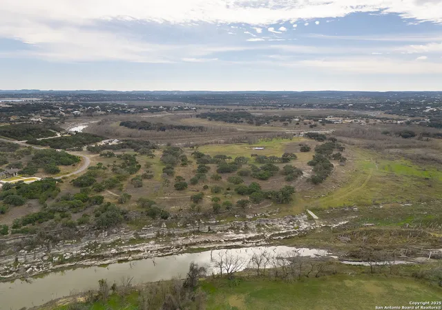 Photo 3 of Sale Pending at 341 River Cliff Pl, Spring Branch, TX 78070 | MLS# 1840367 | Listing updated on 2025-10-30
