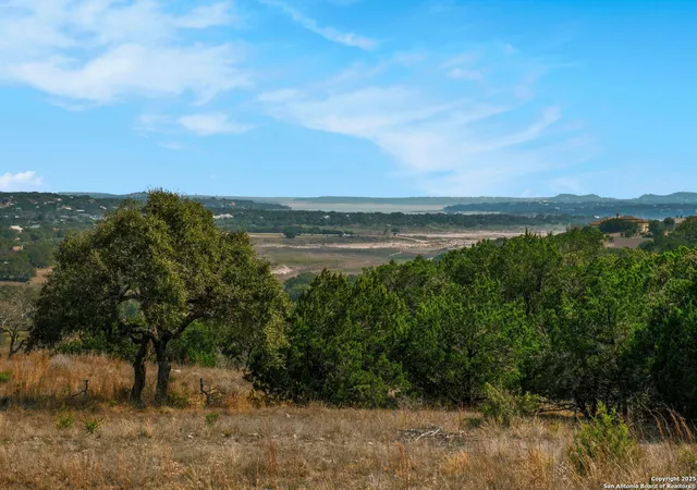 4th image of 507 Gray Fox, Spring Branch, TX 78070 | MLS# 1840372