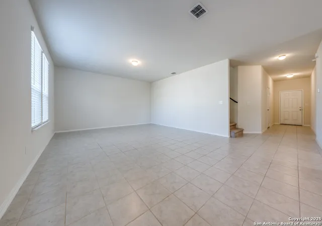 Photo 3 of Sale Pending at 7813 Sycamore Hills, Boerne, TX 78015 | MLS# 1840419 | Listing updated on 2025-12-24