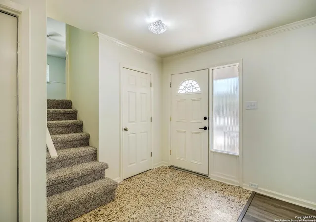 Photo 3 of Single family home for sale at 306 Antler Dr, San Antonio, TX 78213 | MLS# 1840557 | Listing updated on 2026-03-15
