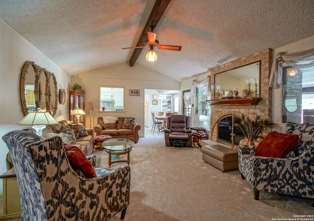 Photo 3 of Sale Pending at 513 Balfour, Windcrest, TX 78239 | MLS# 1840644 | Listing updated on 2025-12-31