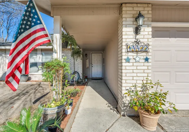Photo 3 of Single family home for sale at 14422 Briarmall St, San Antonio, TX 78247 | MLS# 1840739 | Listing updated on 2026-03-19