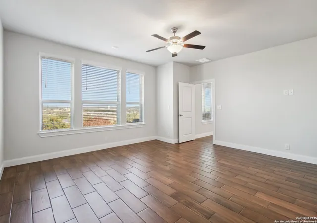 Photo 4 of Single family home for sale at 25322 Donahue Dr, San Antonio, TX 78255 | MLS# 1840755 | Listing updated on 2025-03-12