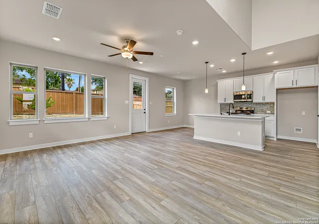 Photo 4 of Sale Pending at 100 Tribus, Leon Valley, TX 78238 | MLS# 1840868 | Listing updated on 2026-02-02