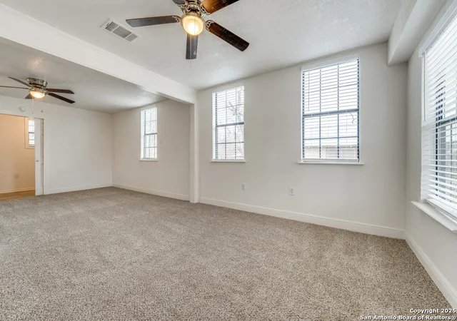 3rd image of 105 Galbreath Ave, Devine, TX 78016 | MLS# 1840877