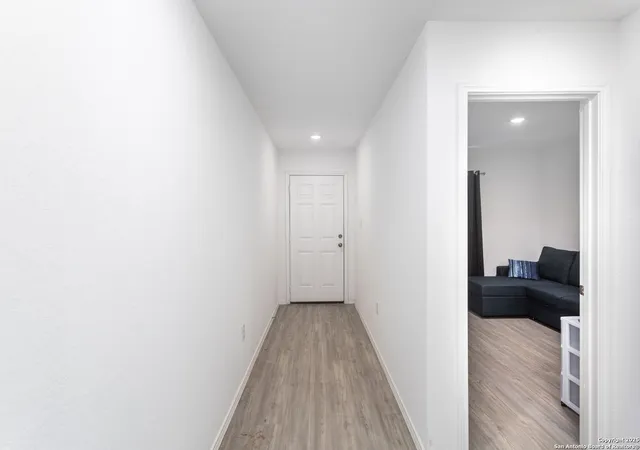 Photo 3 of Sale Pending at 2627 Robles St, San Antonio, TX 78226 | MLS# 1841051 | Listing updated on 2025-09-27