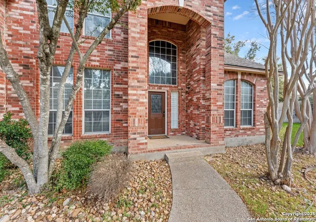 4th image of 20530 Wild Springs Dr, San Antonio, TX 78258 | MLS# 1841115