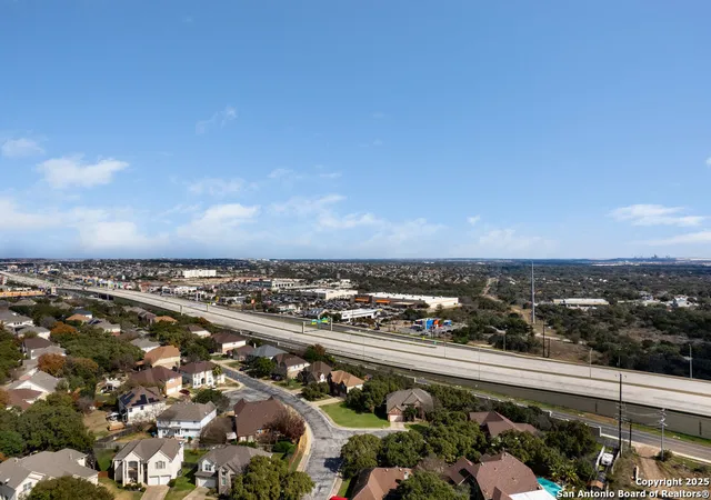 62nd image of 20530 Wild Springs Dr, San Antonio, TX 78258 | MLS# 1841115