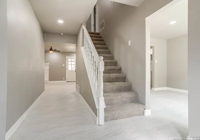 Photo 4 of Sale Pending at 3155 Mindoro Dr, San Antonio, TX 78217 | MLS# 1841231 | Listing updated on 2025-11-13
