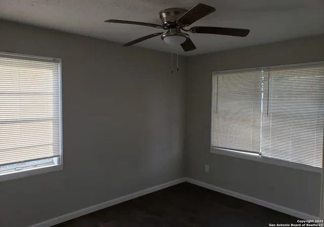 9th image of 5165 Parkview Dr, Beaumont, TX 77705 | MLS# 1841267