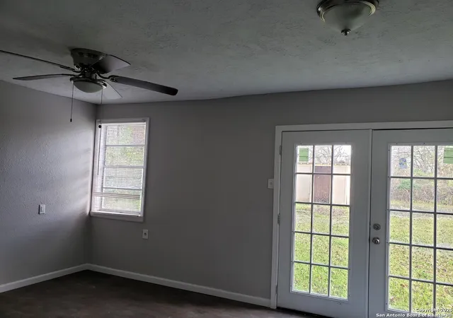 5th image of 5165 Parkview Dr, Beaumont, TX 77705 | MLS# 1841267