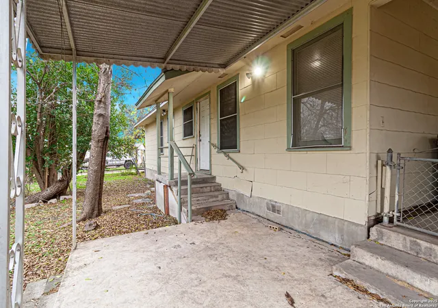 4th image of 138 Palm Dr, San Antonio, TX 78228 | MLS# 1841328