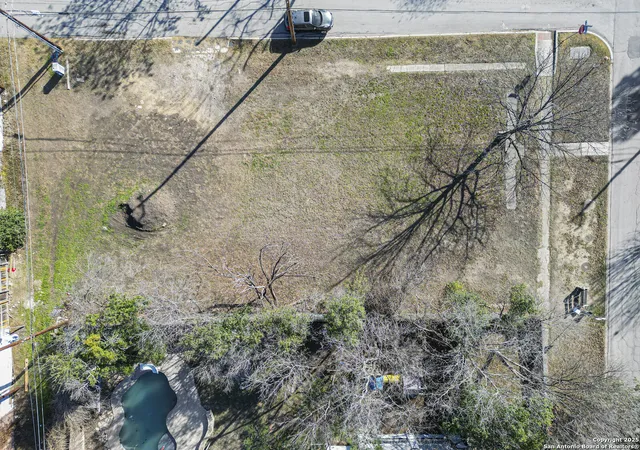 15th image of 1003 W Woodlawn Ave, San Antonio, TX 78201 | MLS# 1841378