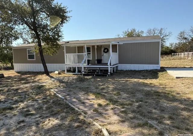 4th image of 101 Villa Ridge #6, Poteet, TX 78065 | MLS# 1841572